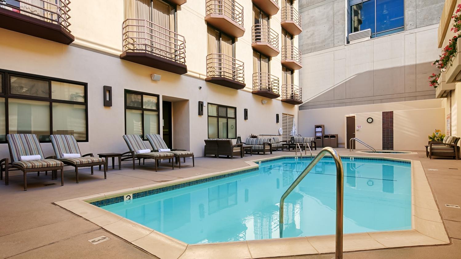 Best Western Plus Bayside Inn Сан-Диего Экстерьер фото